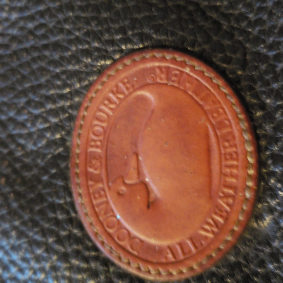 Vintage Dooney @ Bourke  purse - Picture 5 of 5